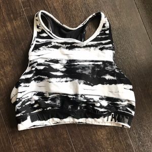 Tommy Hilfiger high neck sports bra